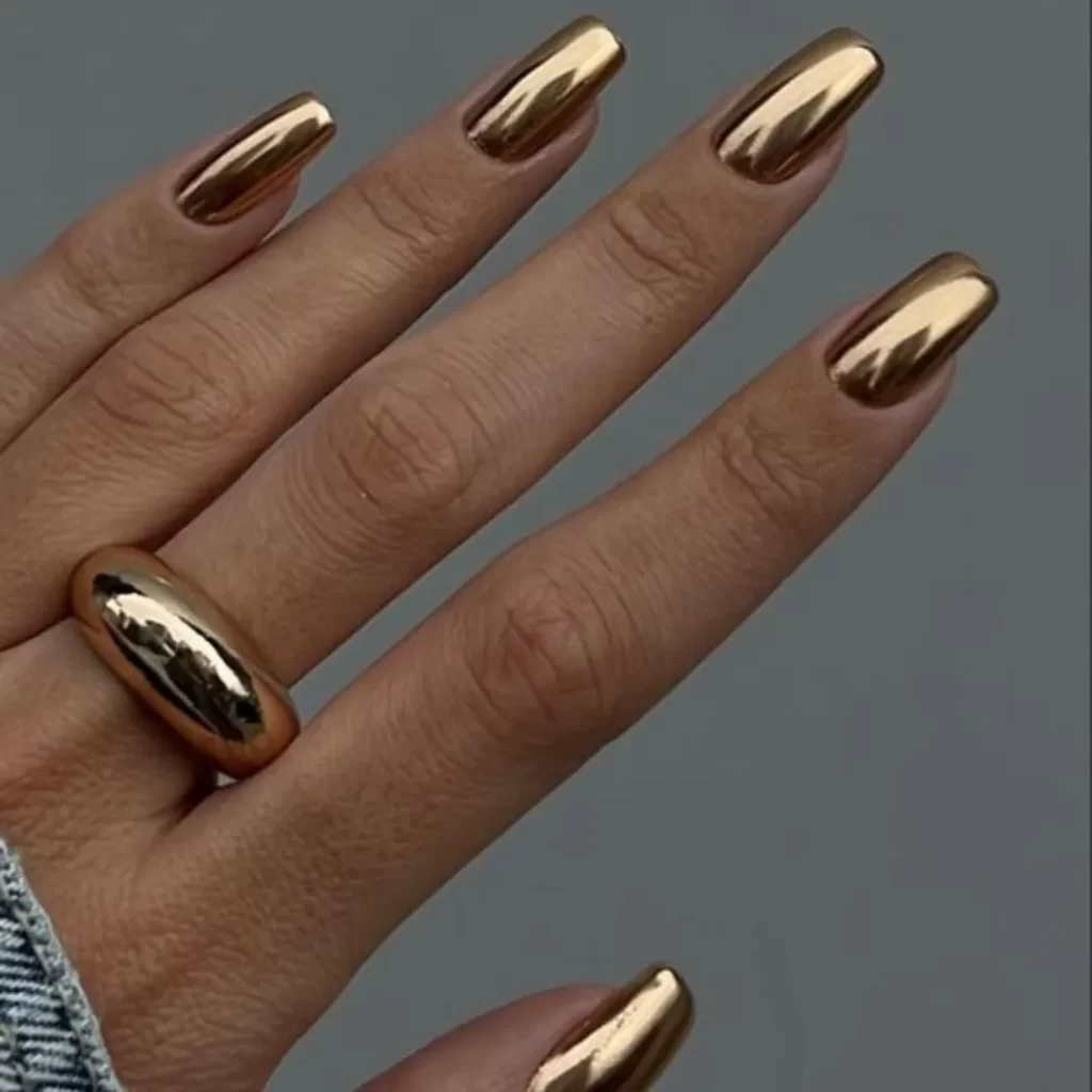 gold-chrome-nails