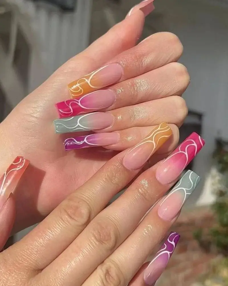 abstract-nail-art-rainbow-colors 