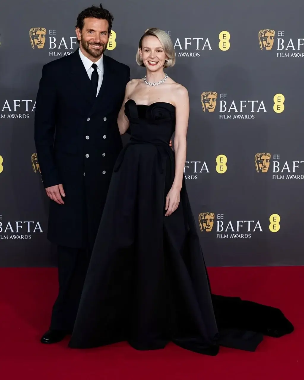 bafta-awards-2024-red-carpet-carey-mulligan