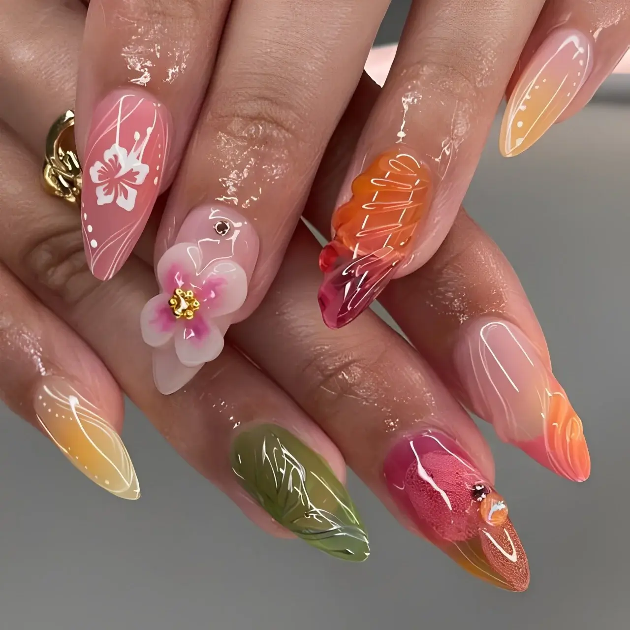 summer-nails-2024-tropical-hibiscus-nails