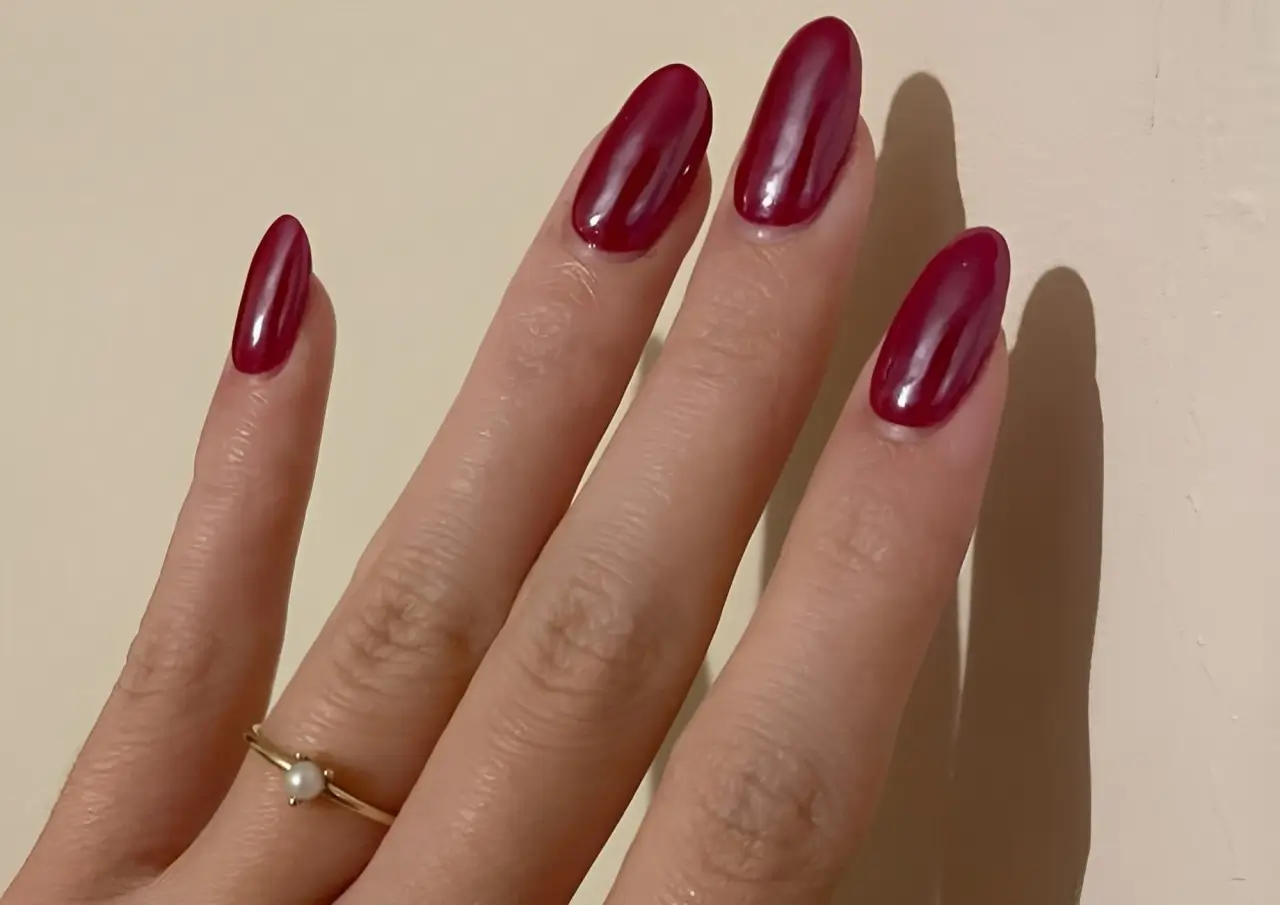 why-you-need-red-with-pearl-chrome-nails-now